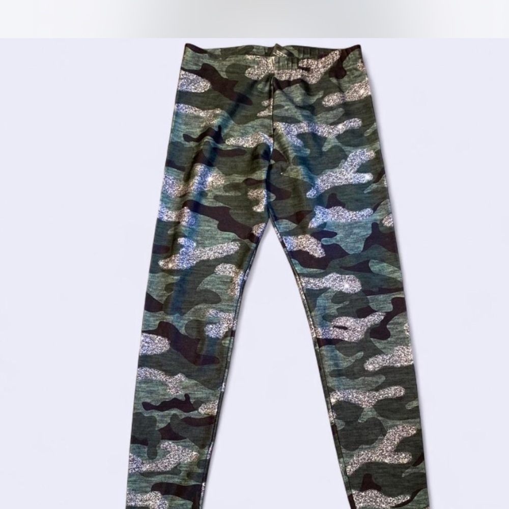 Terez Green and Black Camouflage Leggings